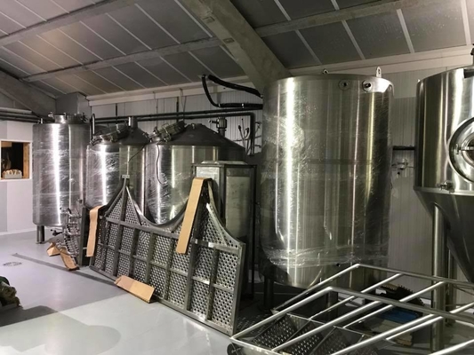 ビジネス10Bbl技術ビール醸造装置商業用ビール醸造システム