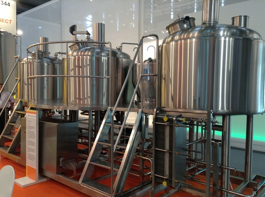 ブリューパブまたはレストランのための半自動500L小さい地ビール機械