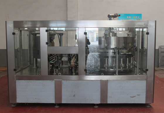 12のOzの商業ビール醸造所の生産ラインびんの充填機6000BPH - 8000BPH