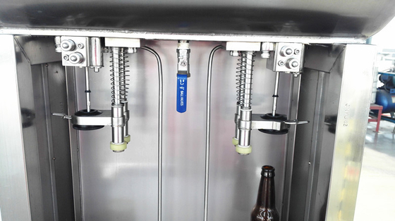 50Hz SUS304のビール/飲料のための自動ガラス ビンの充填機