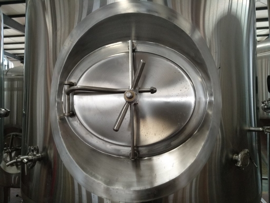 3000lマイクロ ビール醸造所の炭酸化作用の石が付いている技術ビール ステンレス鋼304タンクunitankのためのjacketed fermentatioタンク