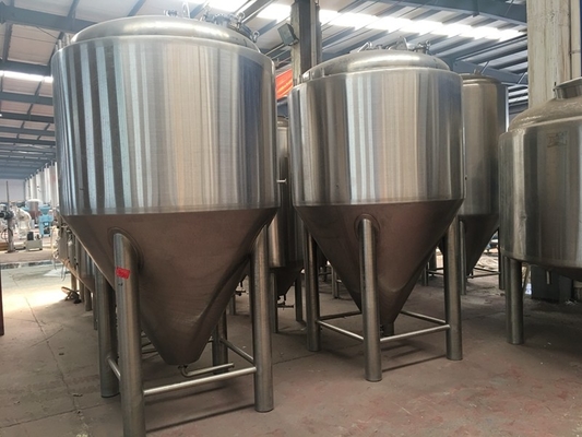 ターンキー ビール醸造所装置ビール醸造の発酵槽15bbl 20bbl 50bblを蒸気を発して下さい