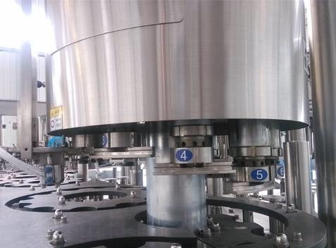 1 5000 Bph - 6000 Bphに付き大きい容量自動ビールびん詰めにする装置3