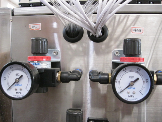 2つの頭部のタッチ画面のビール樽の洗濯機の空気の電気運転されたタイプ