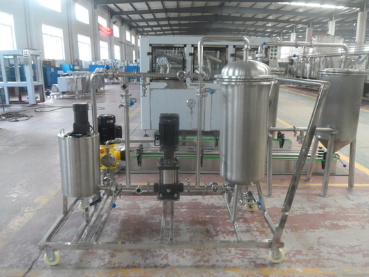 ビール ガラス ビンの充填機で使用される商業用ビールろ過システム